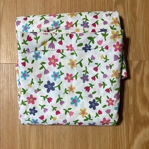 NWOT Circo Twin Top Flat Sheet